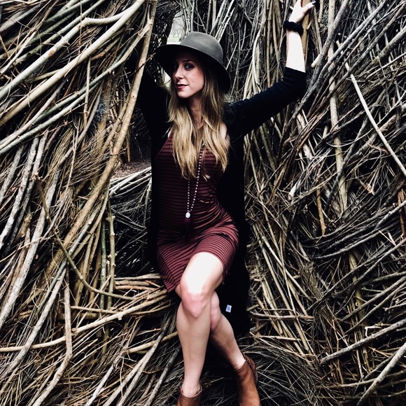 Meet your Posher, Avery - Picture 4 of 4